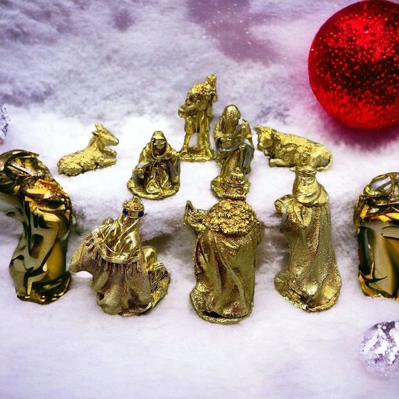 Christmas Nativity Set Of 9 Gold Tone Figures Heavy Duty Approx All Are‎ 5” x 2” - Picture 3 of 16